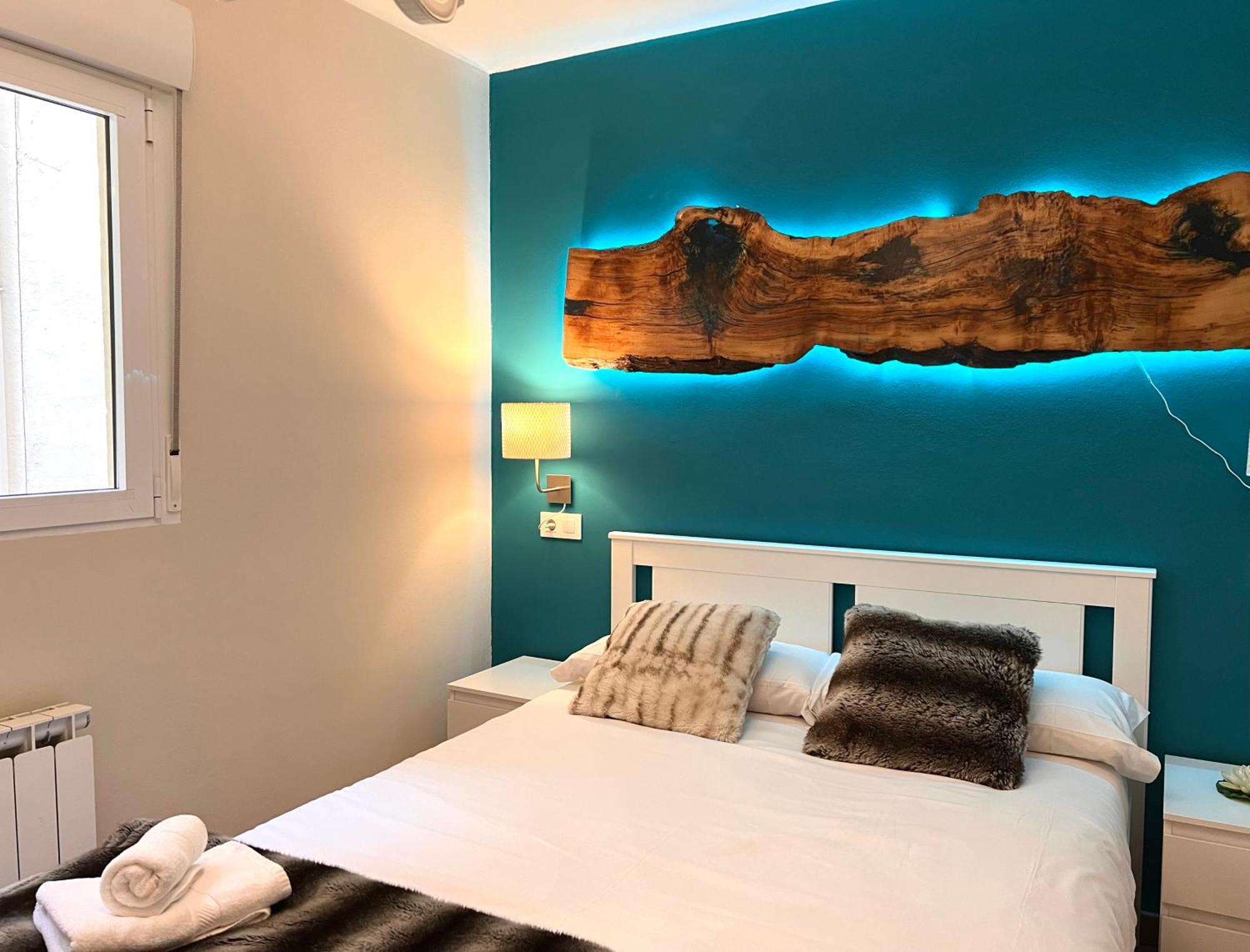 Apartament Les Vernedes - L'Amfitriona سورت المظهر الخارجي الصورة